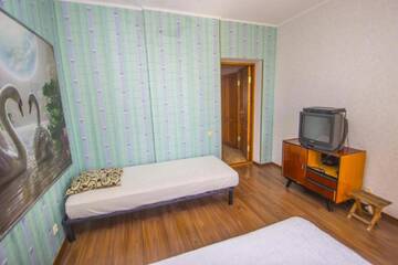 Фото номера Двухместный номер с 2 отдельными кроватями Гостевой дом Guest House Zhemchuzhnyy 1 г. Каролино-Бугаз 3